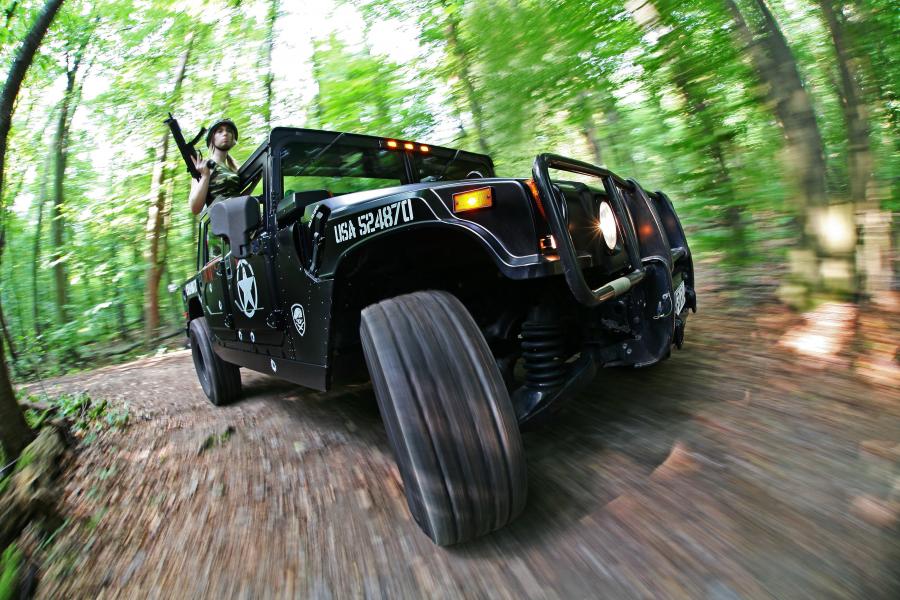  Hummer H1 by Cam Shaft 2011 года  (фото 7 из 14)